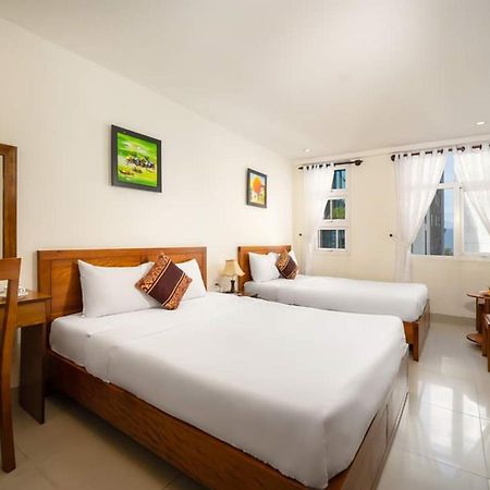 Twilight Beach Hotel Da Nang Eksteriør billede