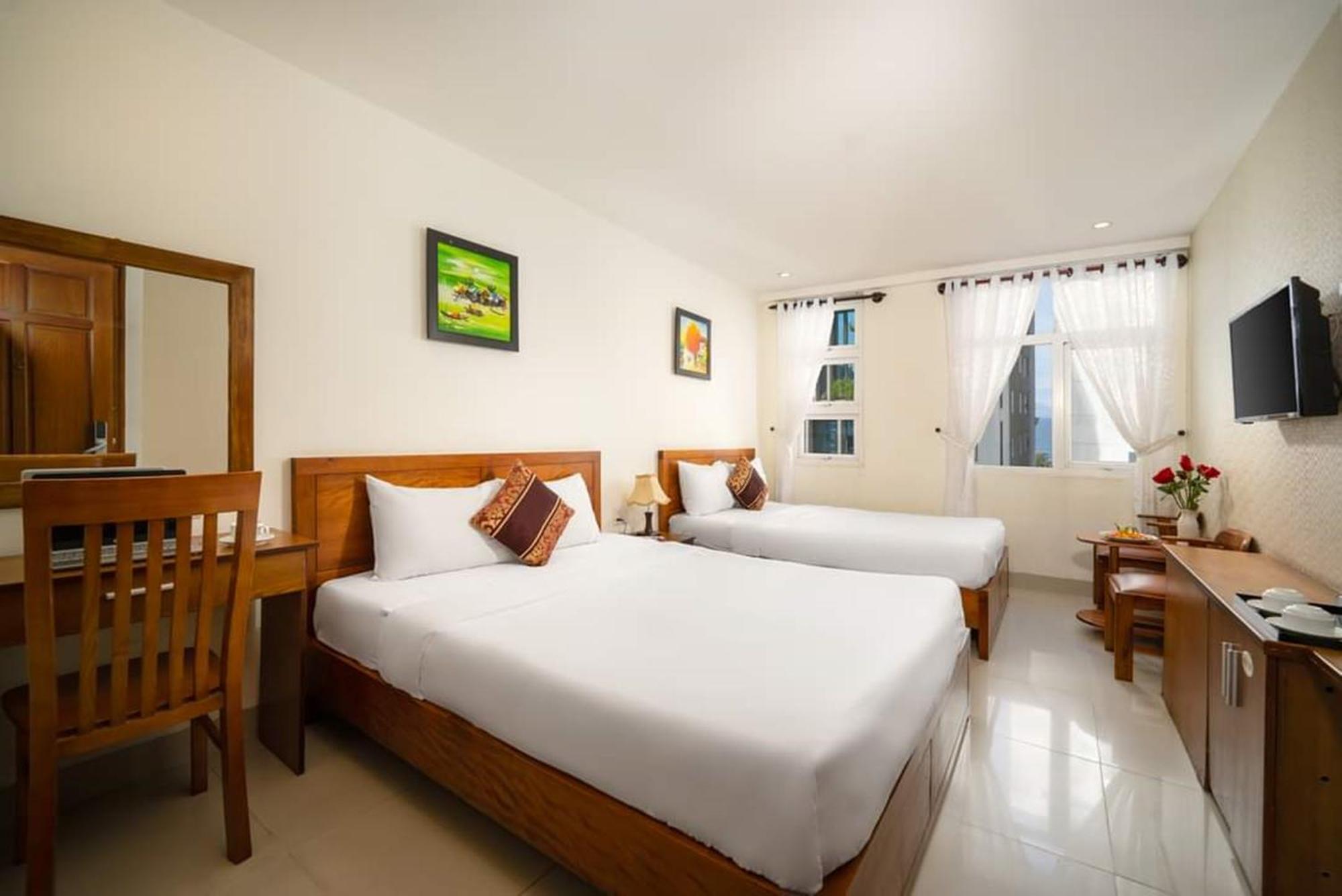 Twilight Beach Hotel Da Nang Eksteriør billede