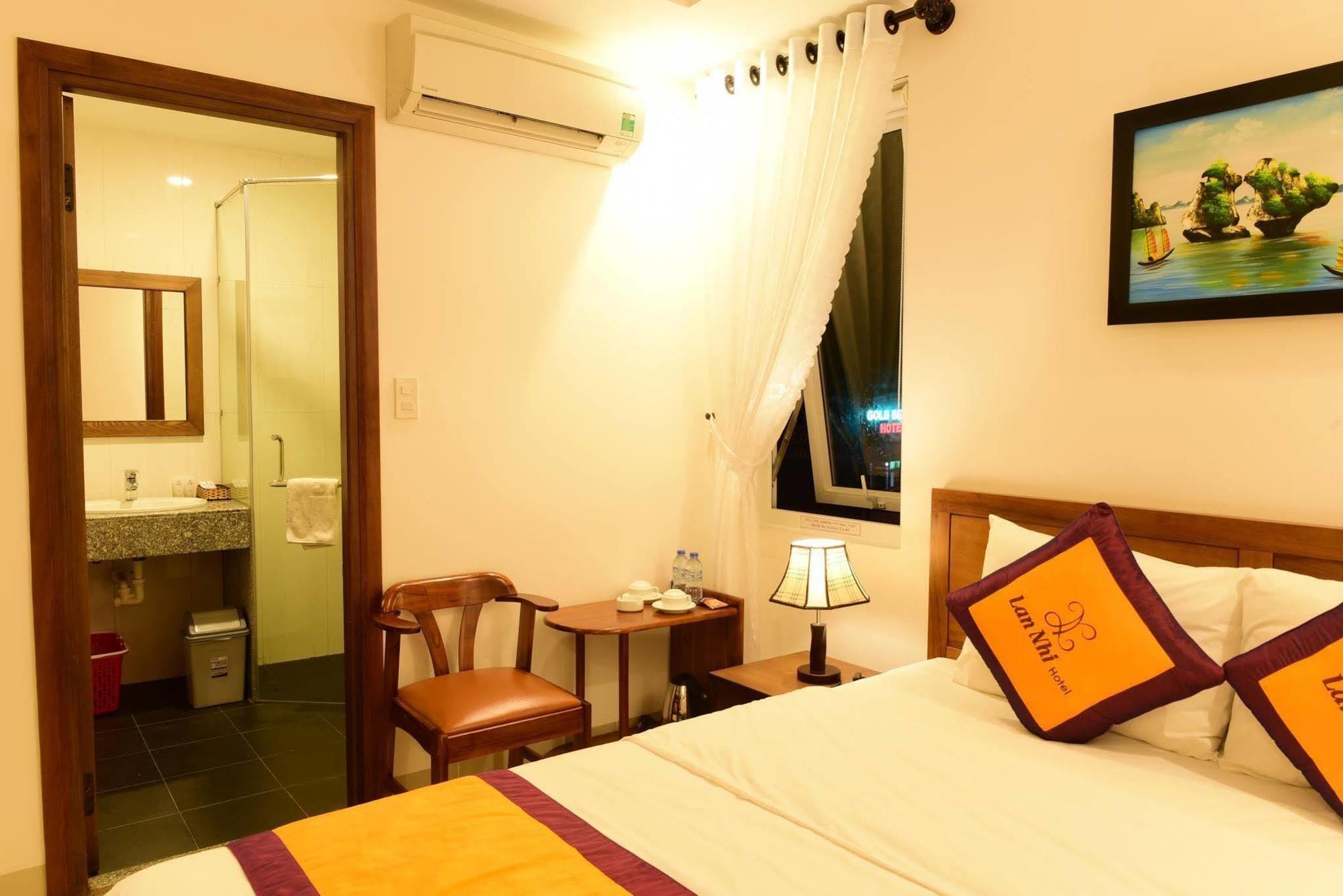Twilight Beach Hotel Da Nang Eksteriør billede